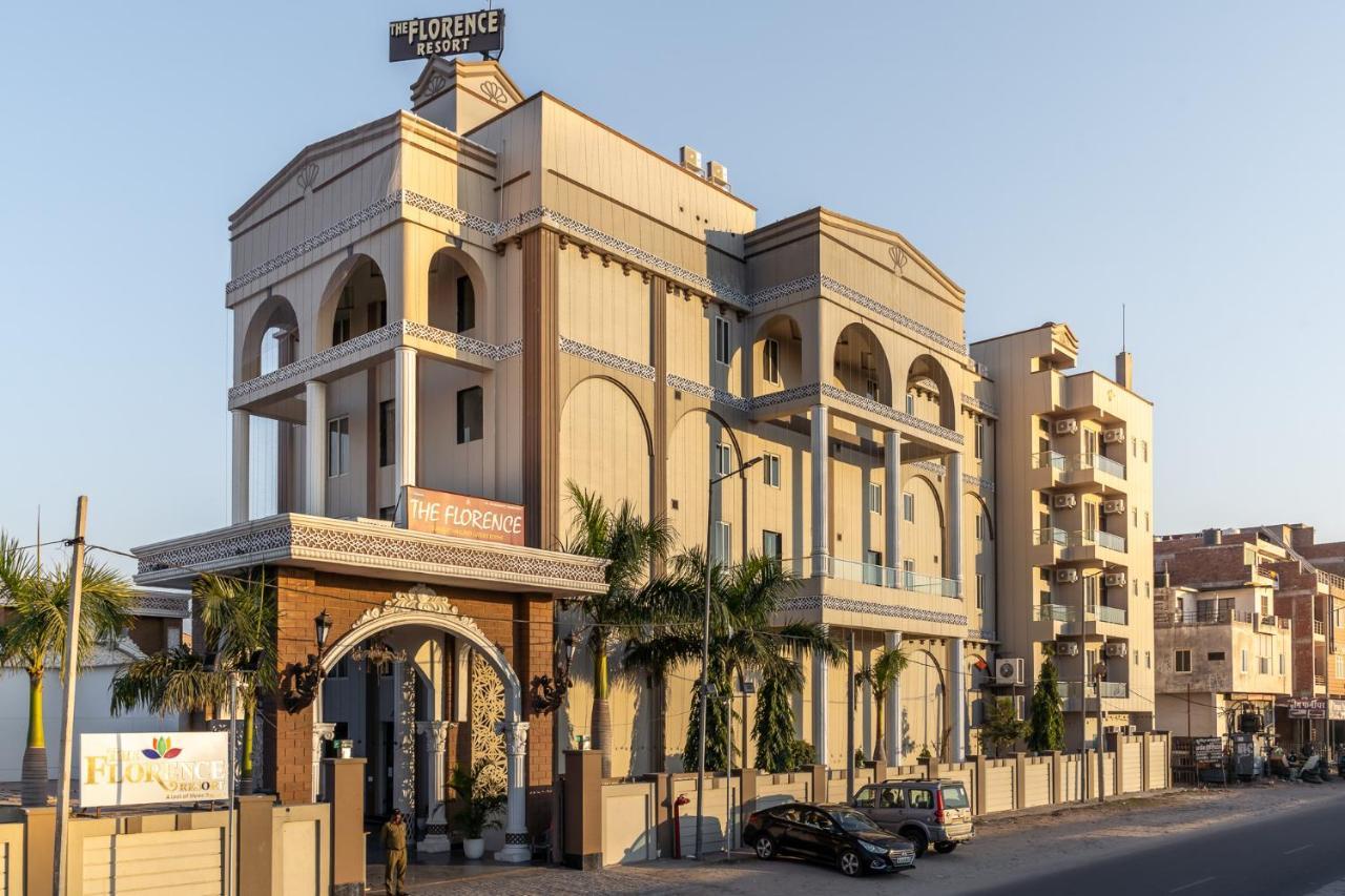 The Florence Resort Jaipur Exterior photo